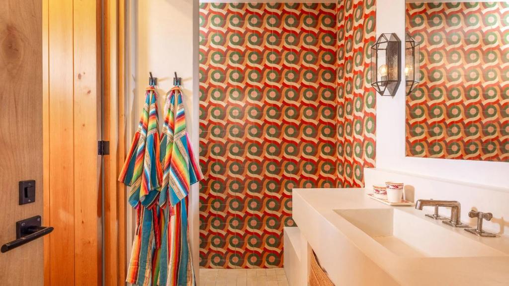 Hotel San Cristobal Adults 15+ photo 2