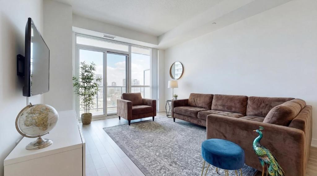 Curated visual reference: Gallery Detail: Premium 2 Bedroom Apartment In London With Easy City Access