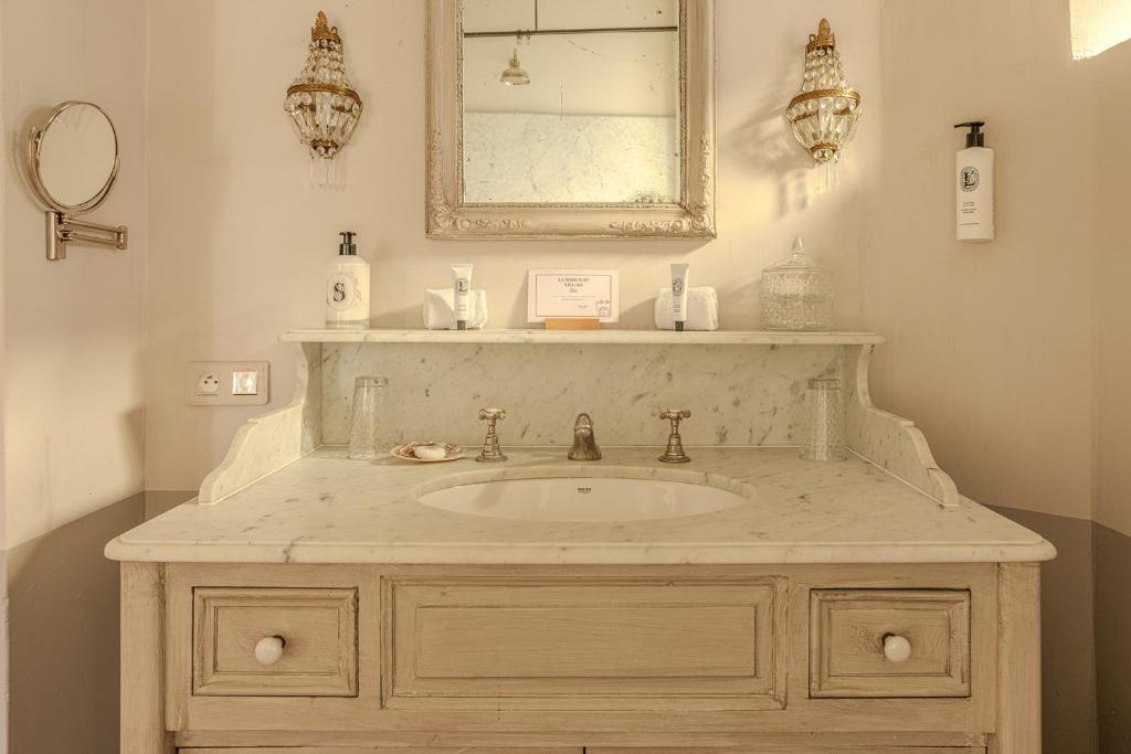 La Maison du Village - 10