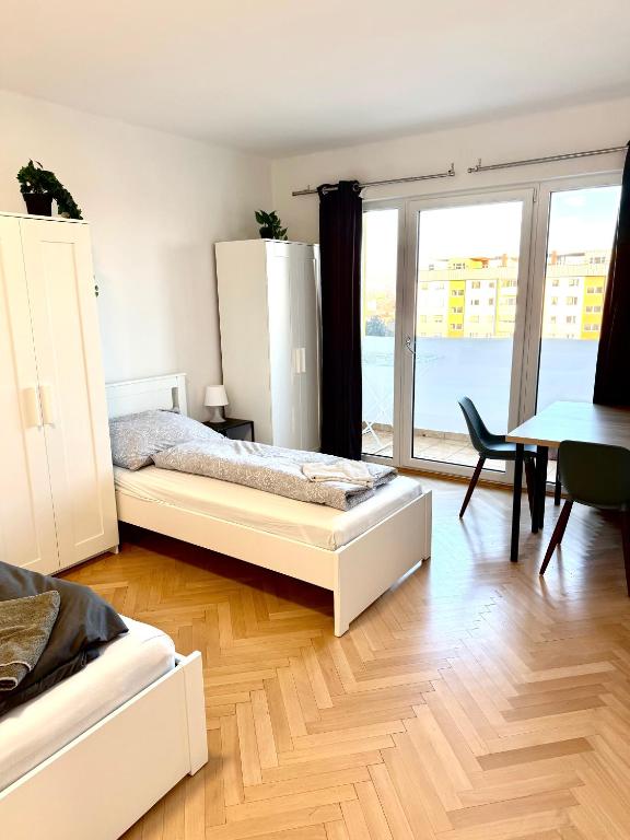 Perfekt für Monteure - 5 Einzelbetten