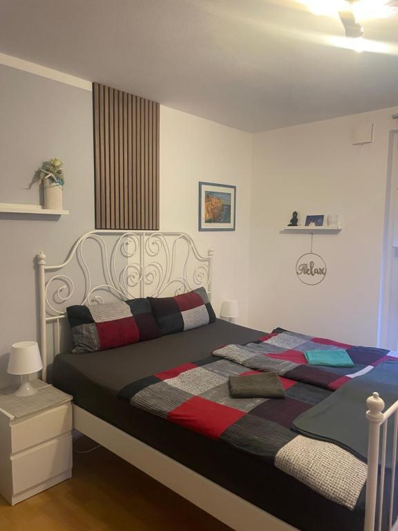 Giường trong phòng chung tại Pension Doreen Nieswand