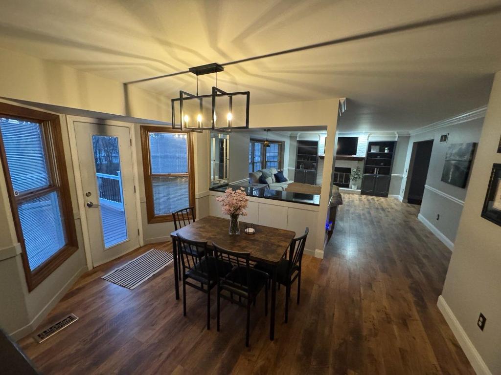 Nhà bếp/bếp nhỏ tại Stafford Court Escape by Stay Lage