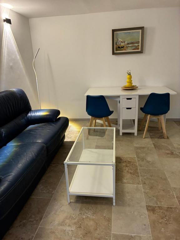 Khu vực ghế ngồi tại Évasion & Nature