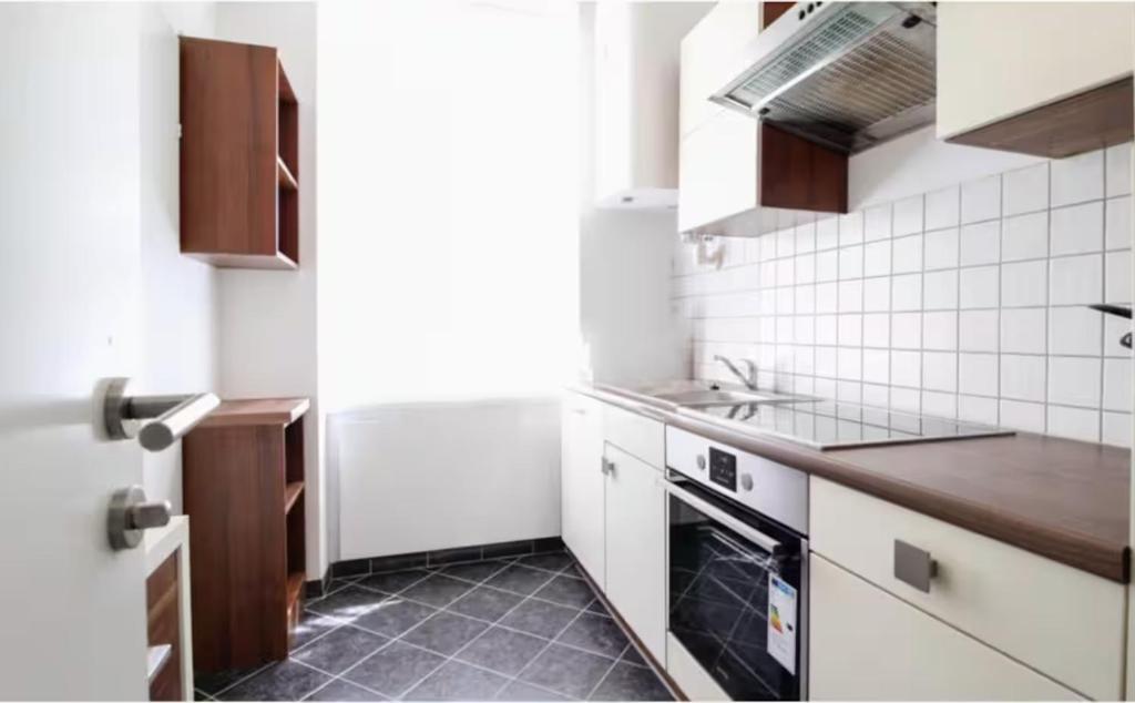 Cosy Apartment near Metro & Center