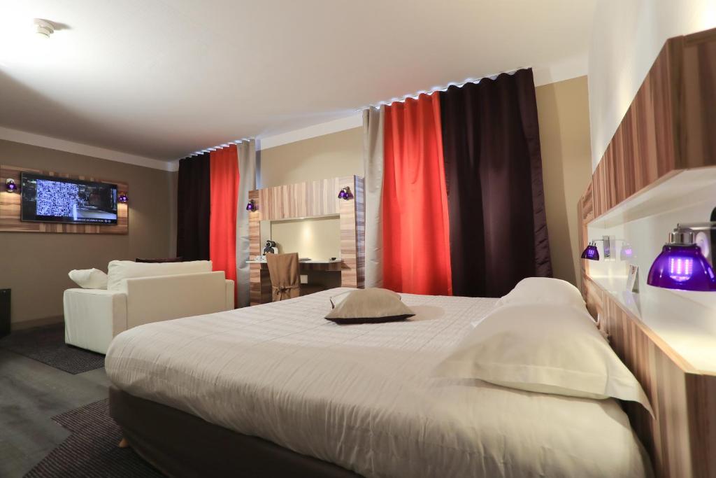 The Originals Boutique, Grand Hôtel Saint-Pierre, Aurillac - Privilege Familiekamer (4 Personen)