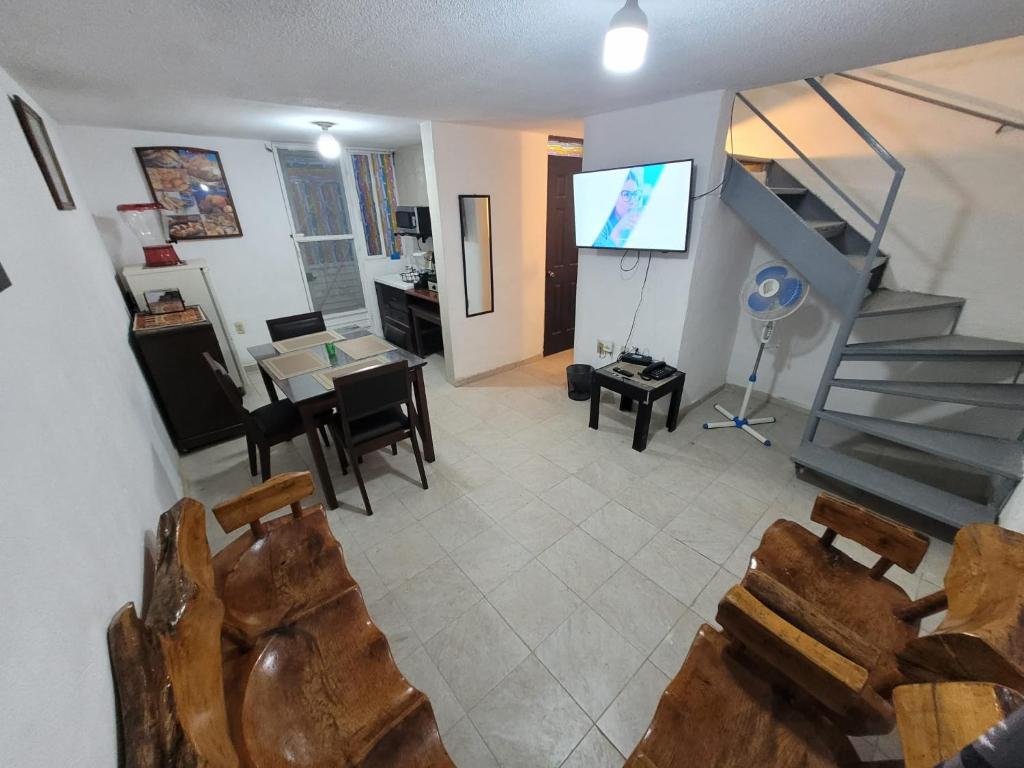 TV i/ili zabavni centar u objektu Liz