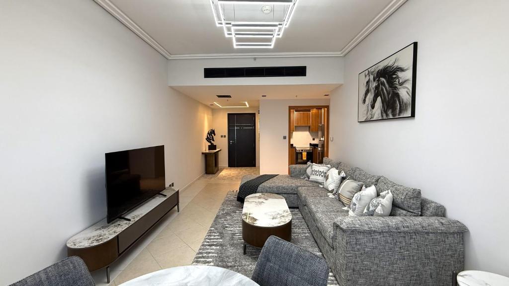 Gallery image of Trinity Holiday Homes - Sheikh Zayed Road Right Next to Financial Center Metro Station Exit 1 in Dubai