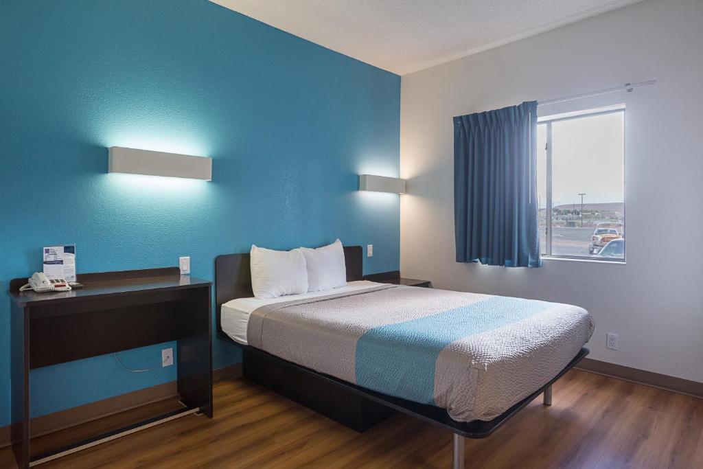 Postel nebo postele na pokoji v ubytování Motel 6-Page, AZ