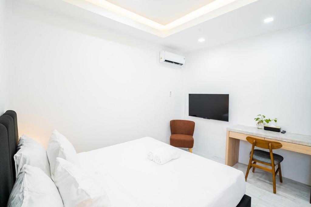 Alyxia 1 Bedroom Apartment in Central Seminyak - 7