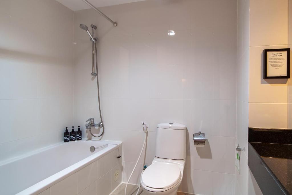 Sunprime Kamala Beach - 19