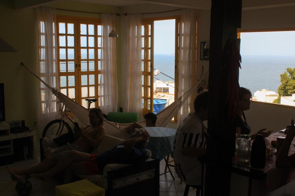  Mar da Babilônia Hostel