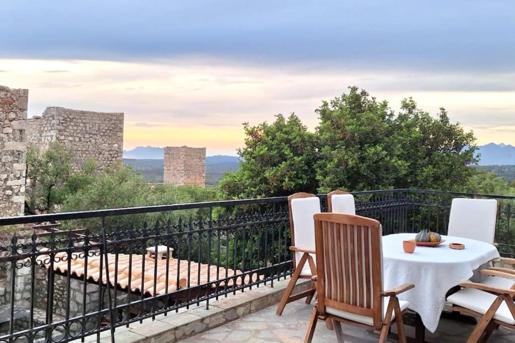 Naturlandskabet i nærheden af villaen