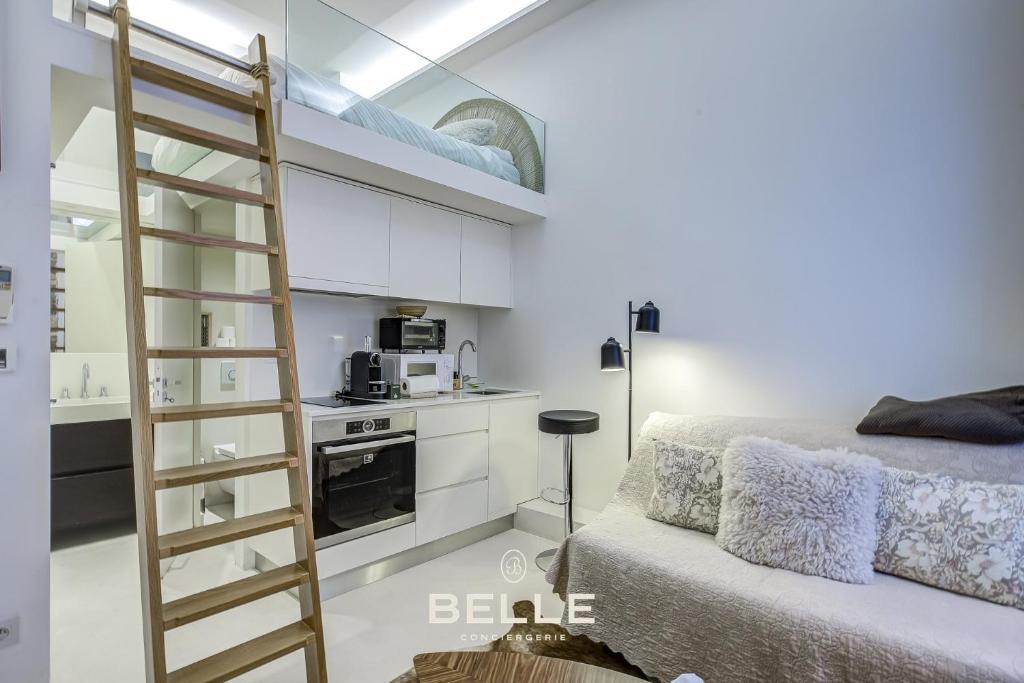 Køkken eller tekøkken på Magnifique studio, élégant, au cœur de Monaco