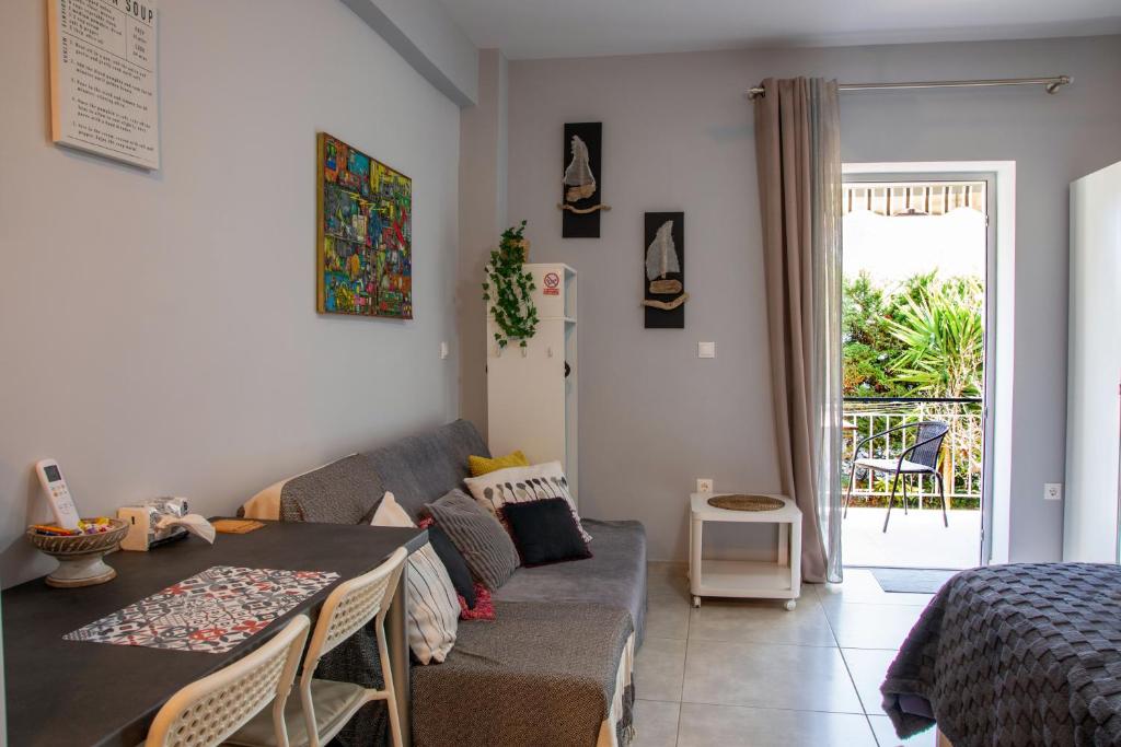 Et opholdsområde på Homeyfeel Stay Sea 1 - Modern studio next to the sea!