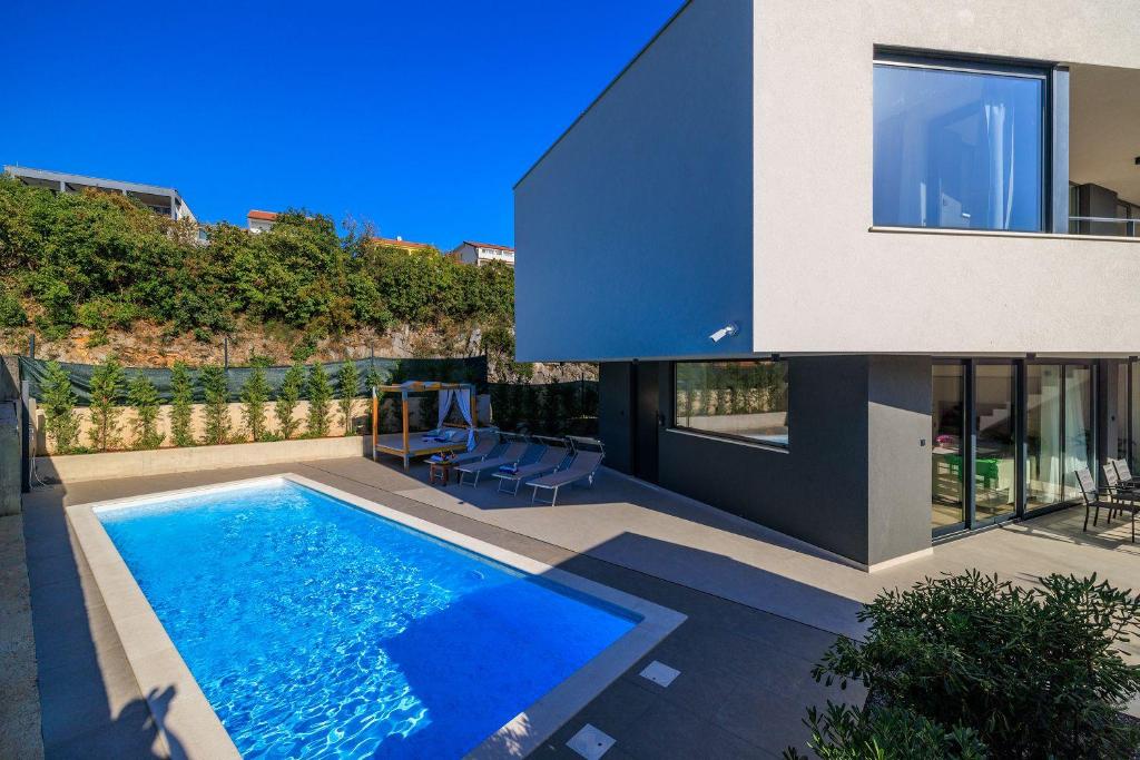 Atemberaubende Villa mit Privatpool nur 450 Meter zum Strand - Hunde sind willkommen