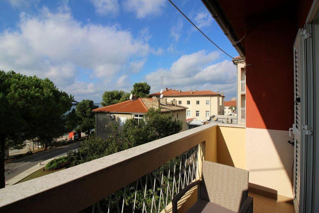 Charmantes Apartment direkt an der Promenade von Porec mit Meerblick
