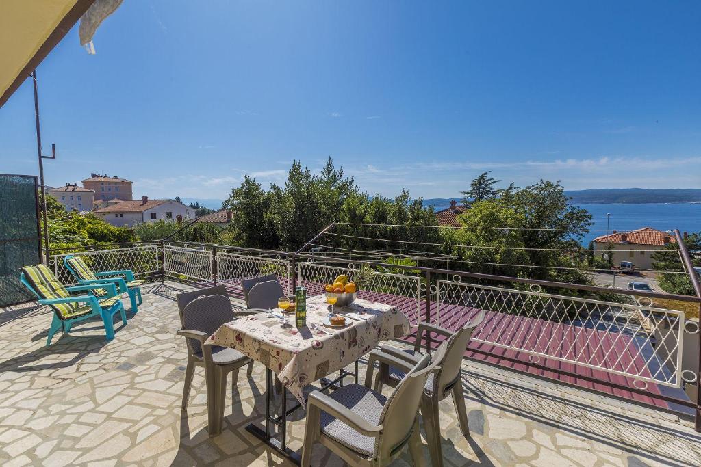 Malerisches Apartment nur 200 Meter zum Sandstrand Meerblick, Parkplatz, Klima