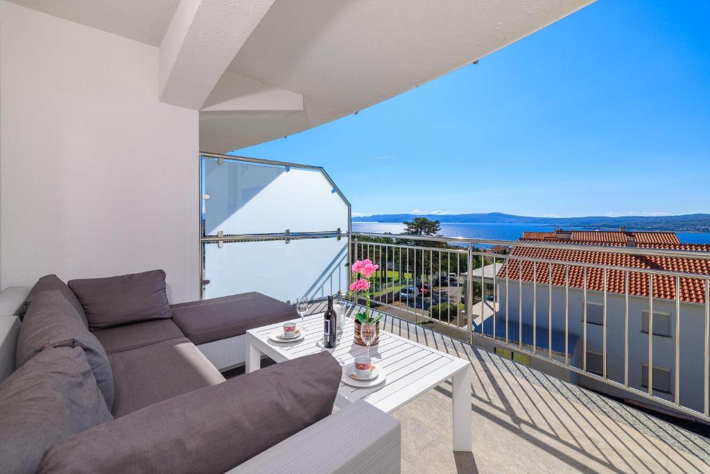 Romantisches Studio-Apartment mit atemberaubenden Meerblick