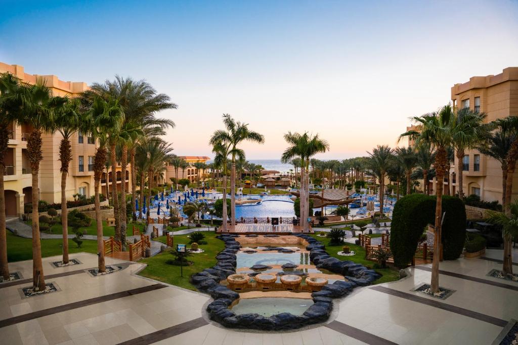 Bazén v ubytování Tropitel Sahl Hasheesh nebo v jeho okolí