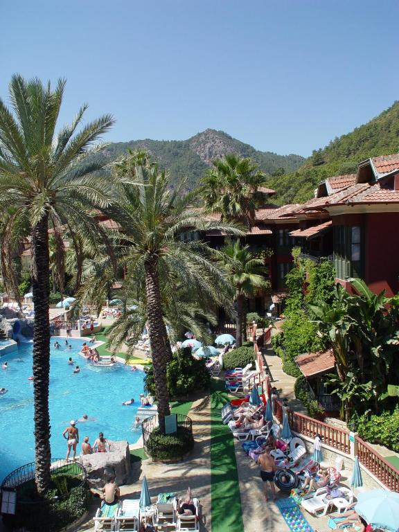 Grand Aquarium - 
