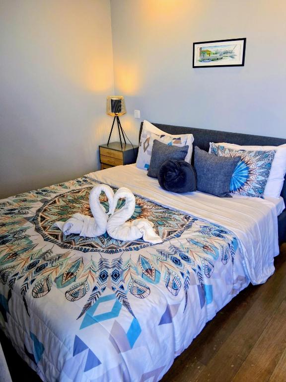 White Design Apartment - 1