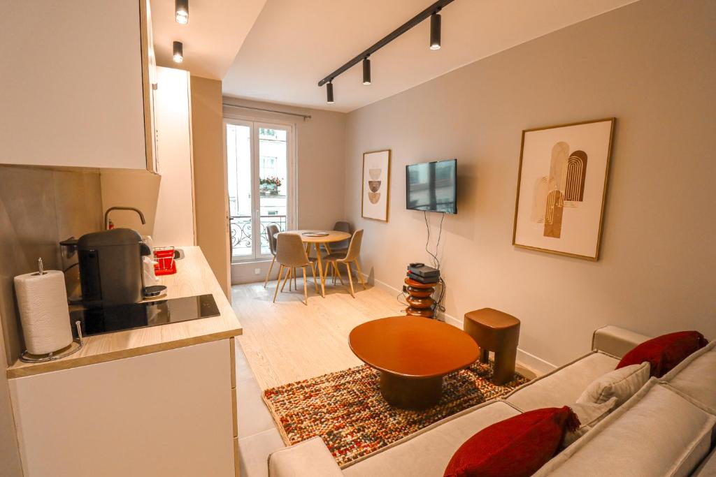Appartement cosy Tour Eiffel-Invalides