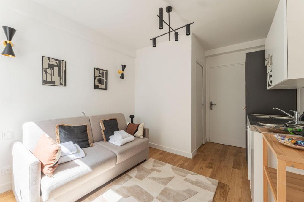 Elegant studio in Avenue Kléber, Paris 16th