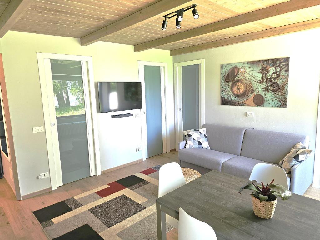 Et tv og/eller underholdning på Moda Apartments Serenella