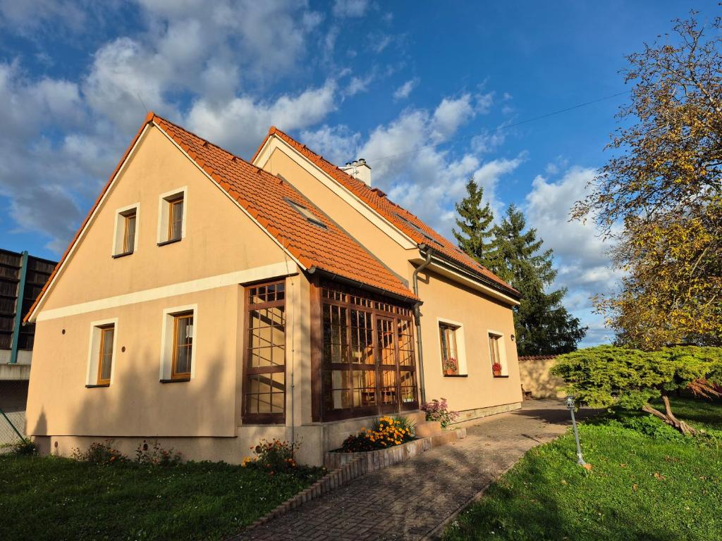 Tòa nhà nơi căn hộ tọa lạc