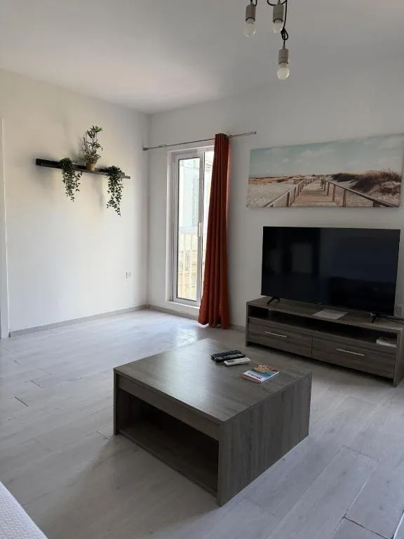 Calypso - 3BR Apartment in Central Paceville