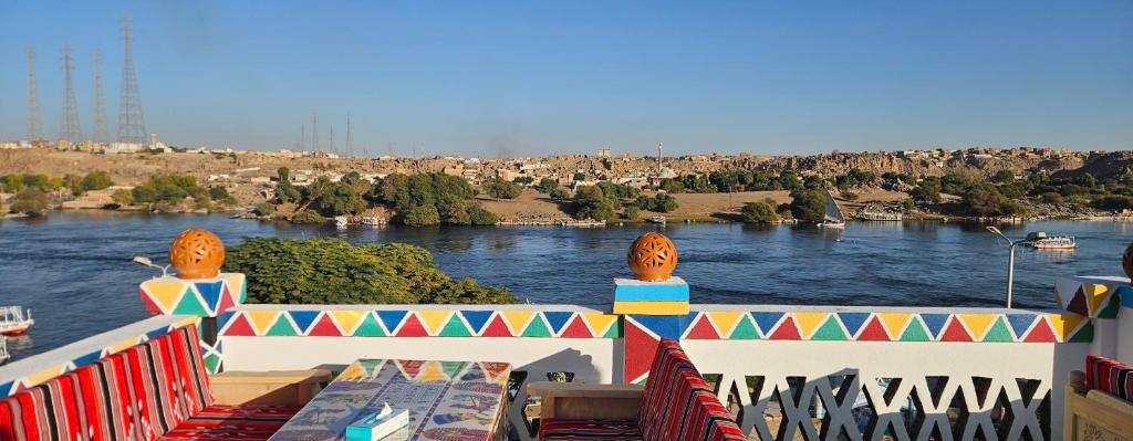 Phong cảnh thiên nhiên gần nhà khách