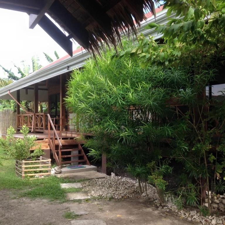 Liwayway sa Bohol Pamilacan Resort - 