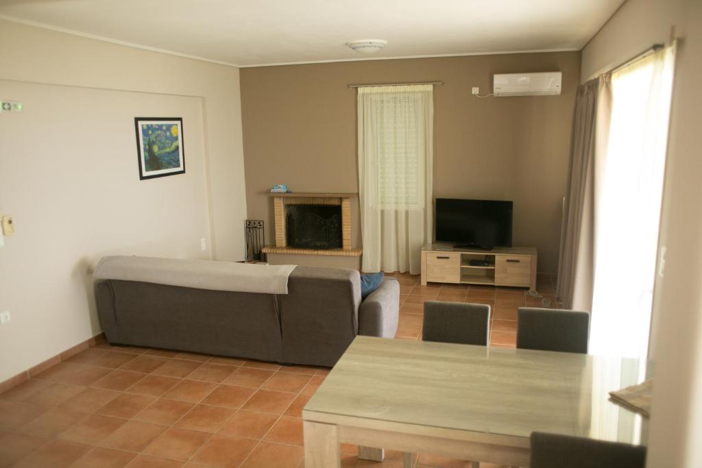 The lounge or bar area at Galini Apartments