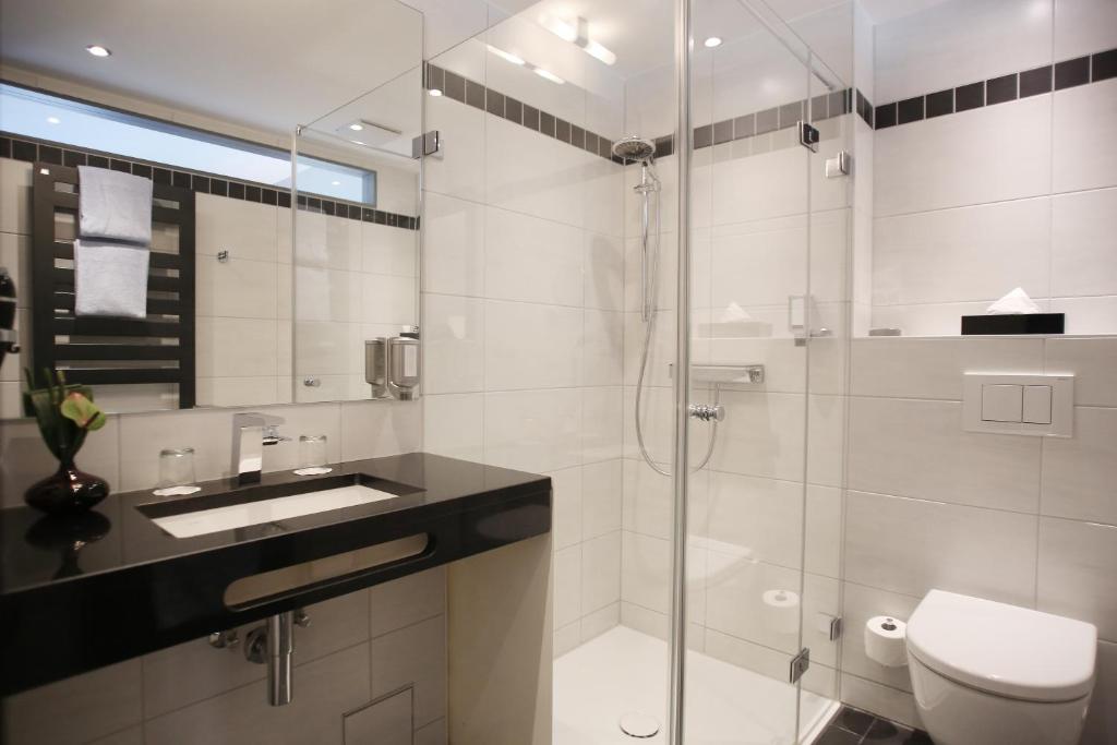 Schiller 5 Hotel - Resim 34