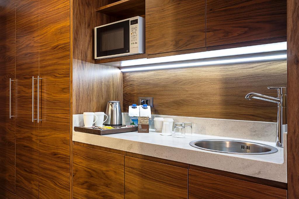 Bof Hotels Business - 12