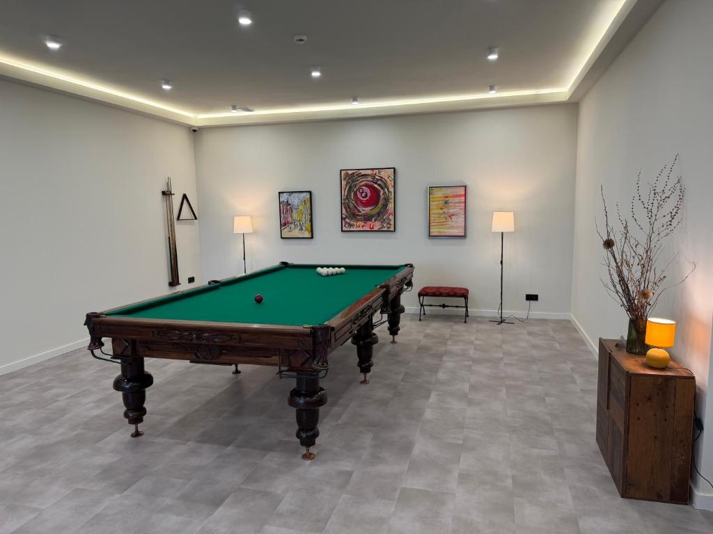 a billiard room with a pool table in it at Sona Boutique Resort in Ashtarak
