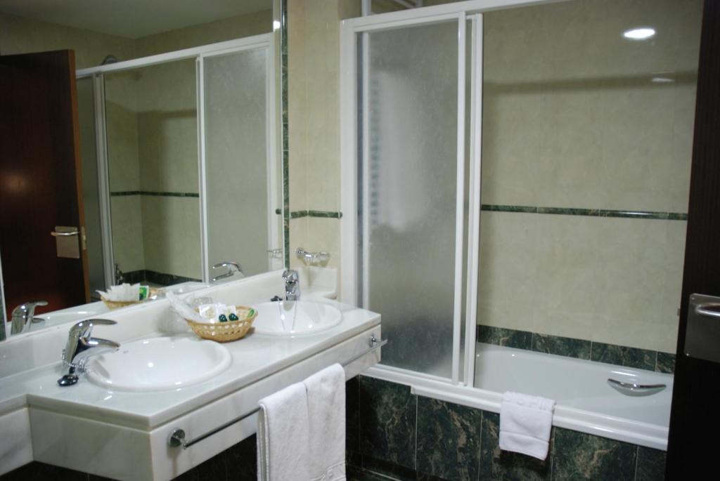 Hotel Los 5 Pinos - Resim 28