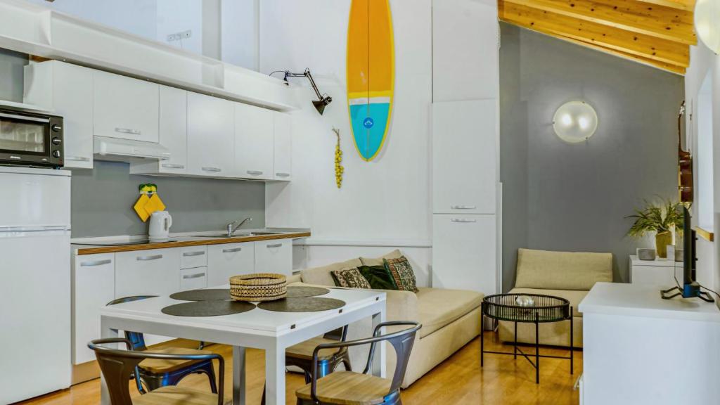 Nhà bếp/bếp nhỏ tại Windshouse Apartments