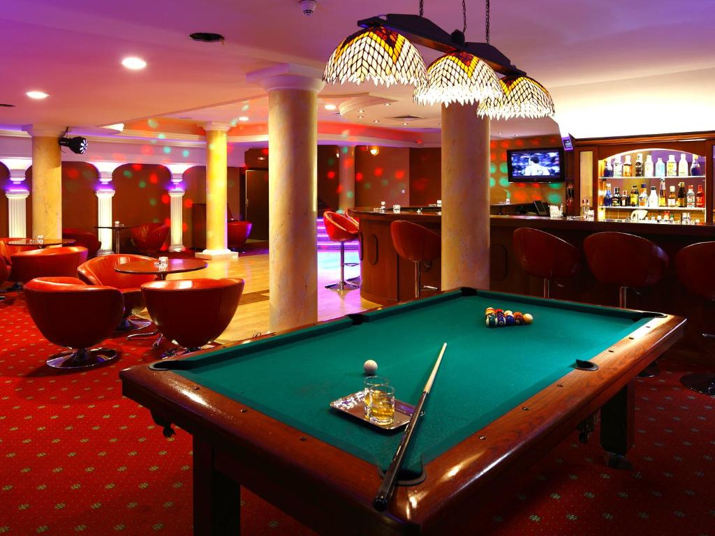 Hotel Lord - Warsaw Airport - Resim 37