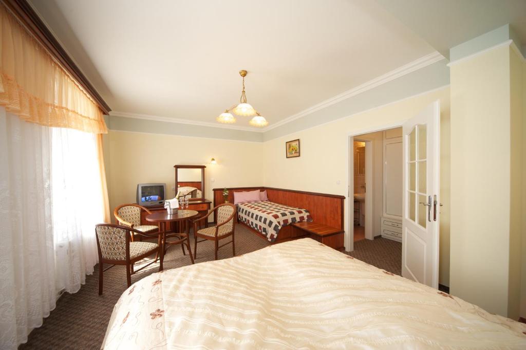 Spa & Wellness Hotel Harmonie - 12