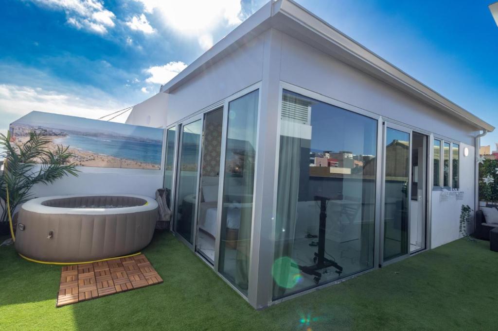 The Terrace of Dreams