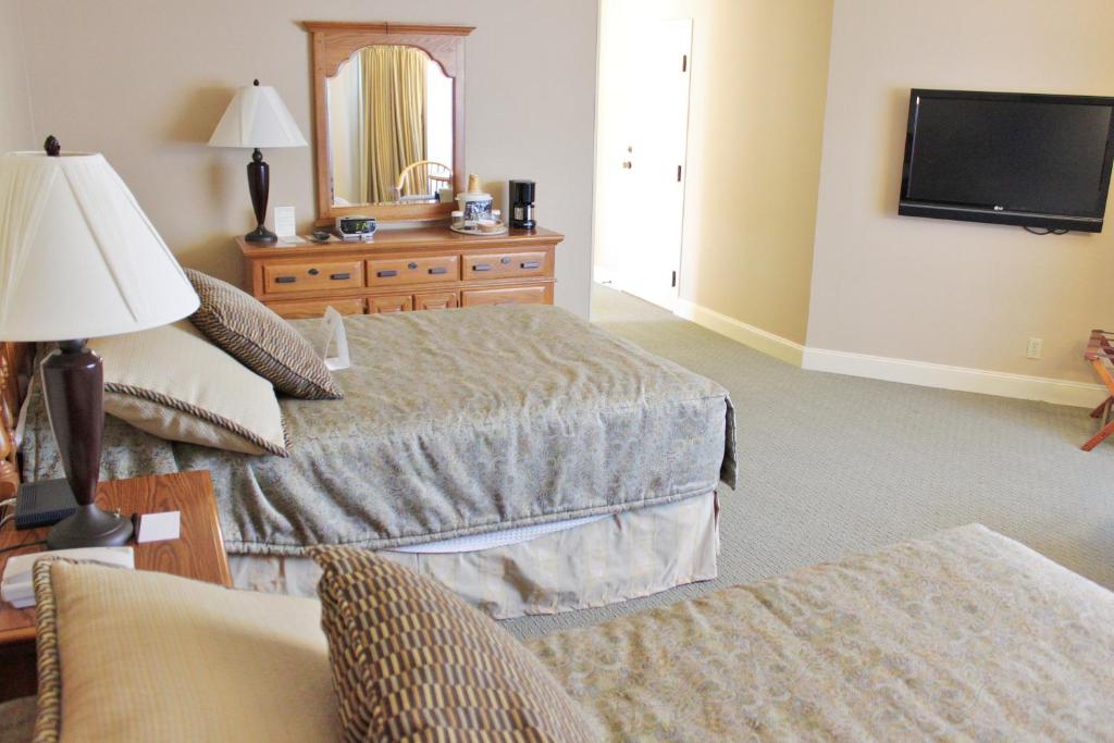 Columbus Inn photo