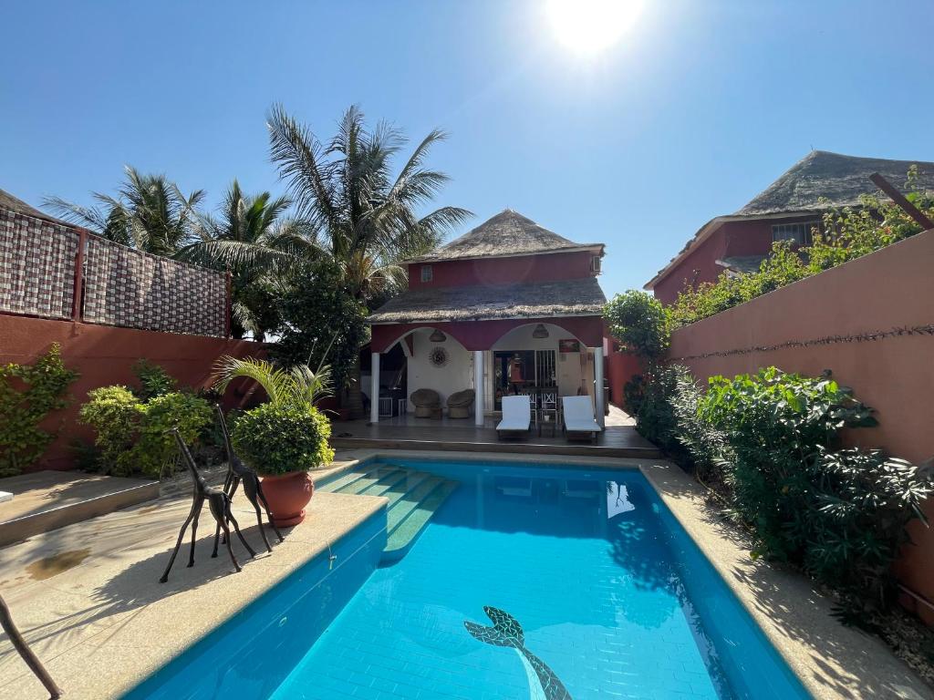 Bazén v ubytování Casa Del Mar nebo v jeho okolí