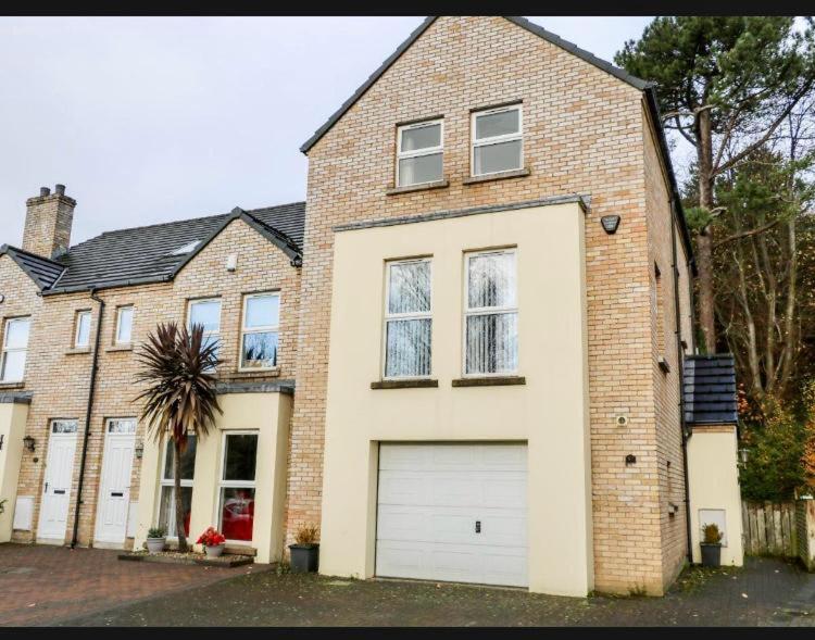 Bygningen som feriehuset ligger i