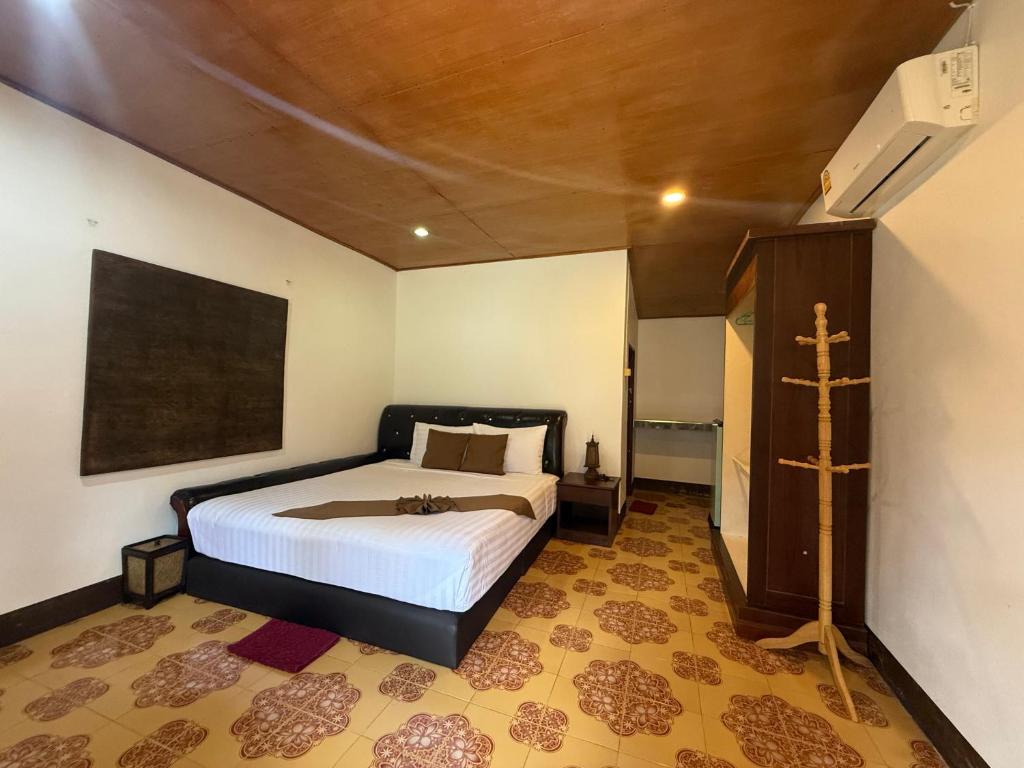 Lanta L.D. Beach Bungalow - Deluxe Zimmer Mit Kingsize-Bett