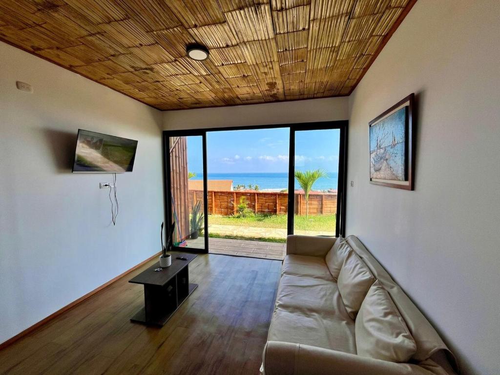 Et tv og/eller underholdning på Apartamento Eyzaguirre 01 - Zorritos