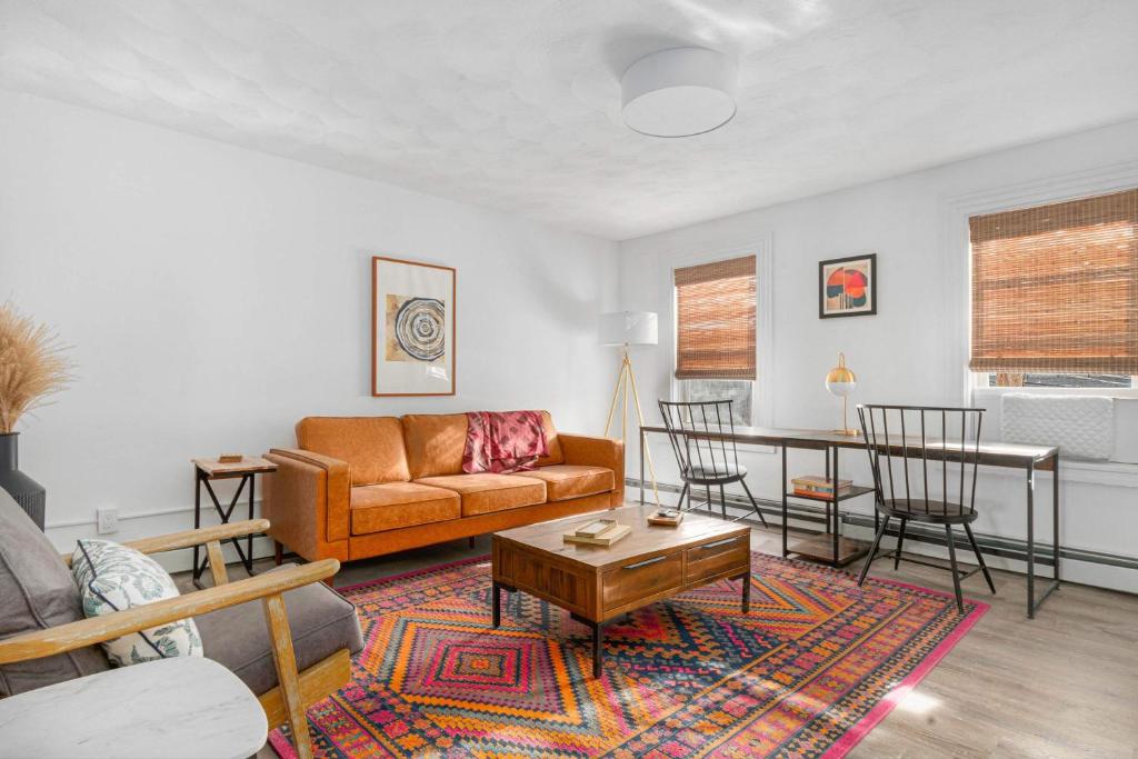 Et opholdsområde på The Return to Woods - Newly Designed & Renovated