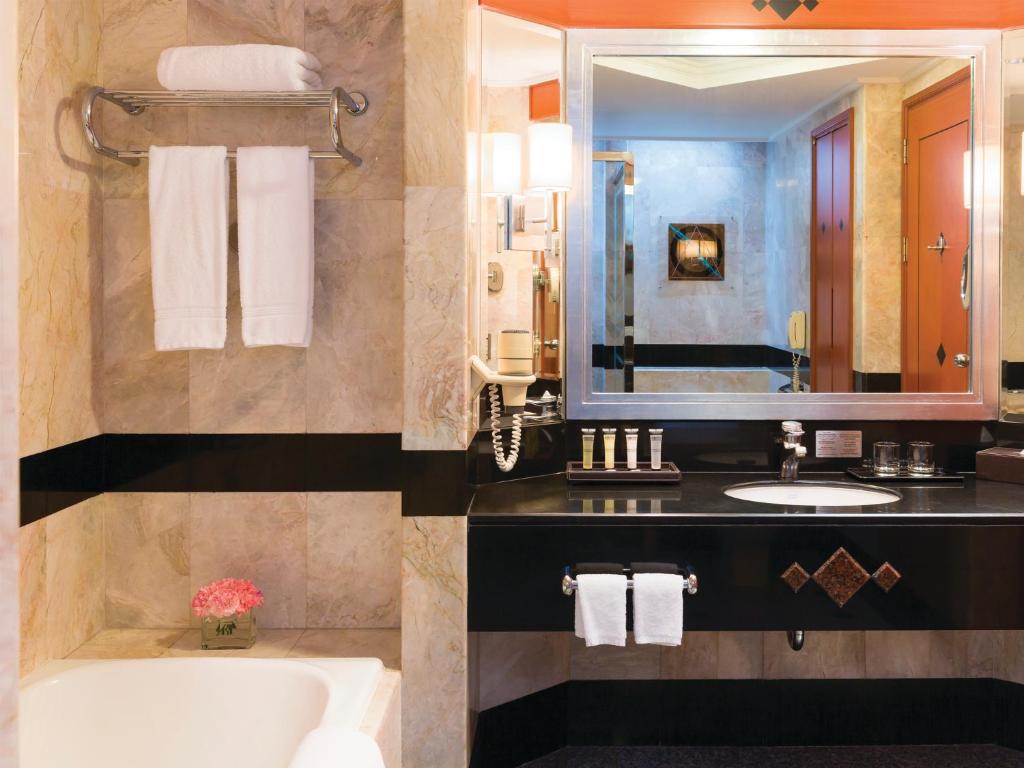 Pullman Khon Kaen Raja Orchid - Superior King Room