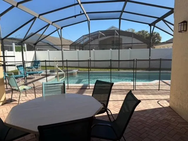 5BR 4BA Near Disney, Pool, Sauna, Pets Allowed