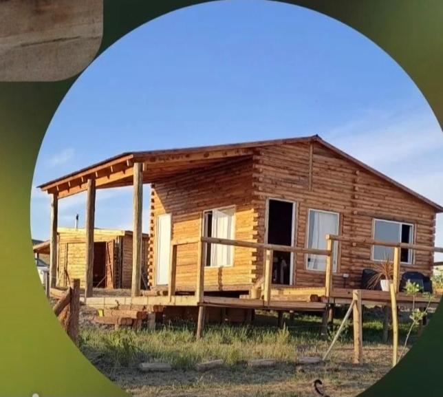 Tòa nhà nơi nhà gỗ tọa lạc